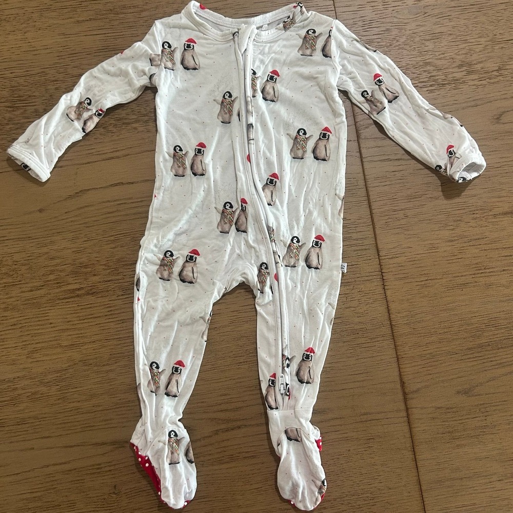 Little Pajama Co Baby Bamboo Holiday Penguins Zippy 0-3 Months